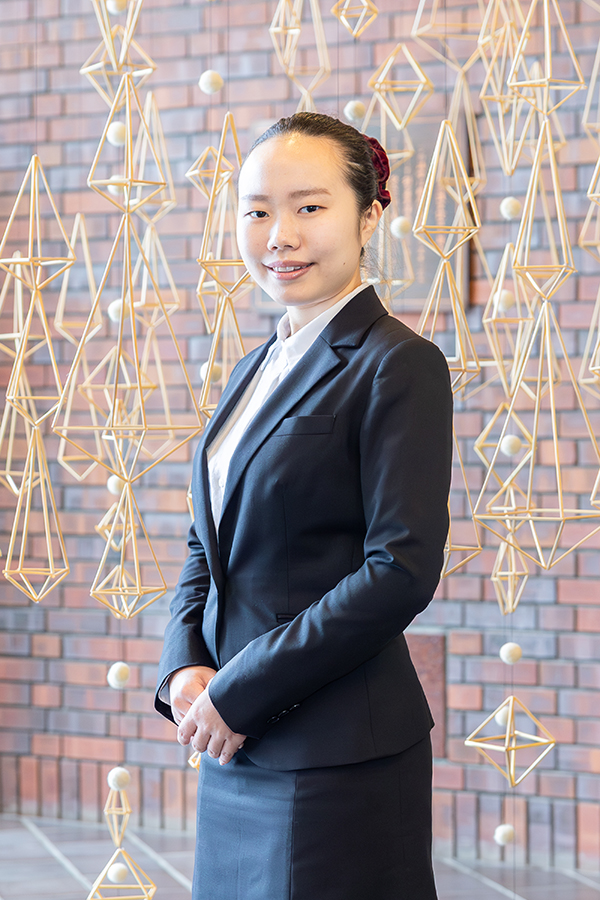河野 陽菜