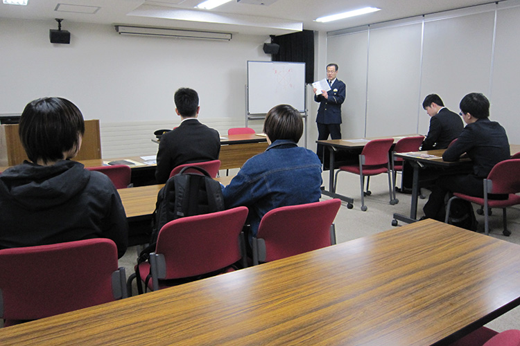 学内業界セミナー